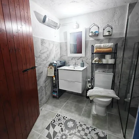 Semesterbostad Mamas Summer House Larnaca