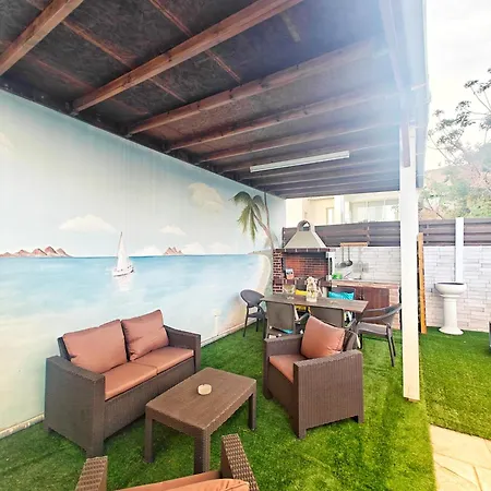 Ferienhaus Mamas Summer House Larnaka